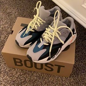Yezzy Boost 700 Women 4 US
